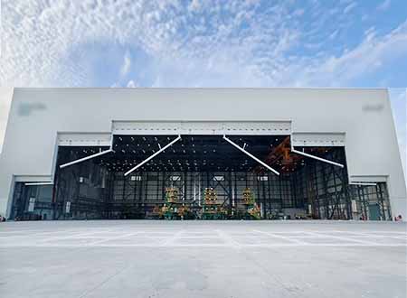 Large-Span Aircraft Hangar